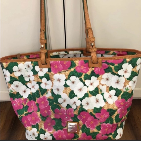 Dooney & Bourke Handbags - 🌺SOLD🌼Donney and Bourke